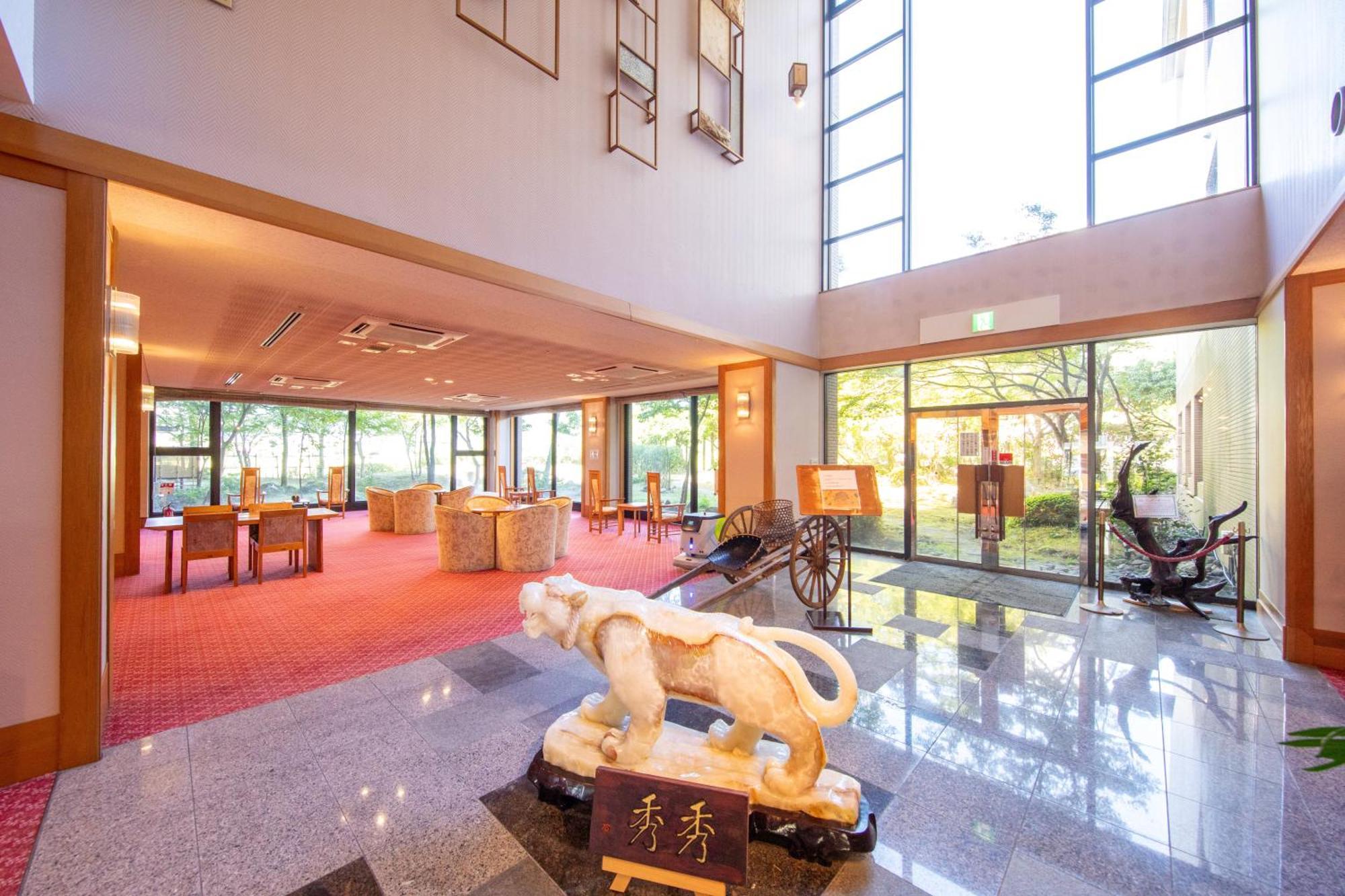 Yufuin Hotel Shuhokan Екстер'єр фото
