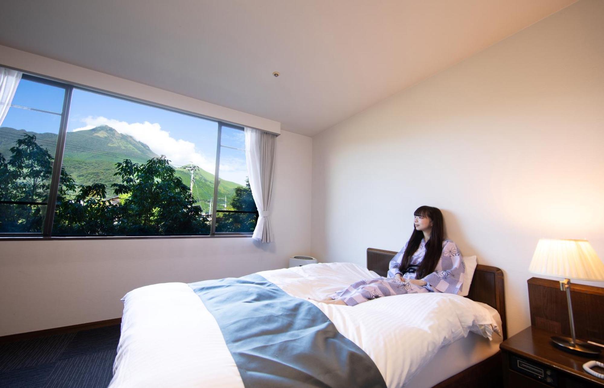 Yufuin Hotel Shuhokan Екстер'єр фото