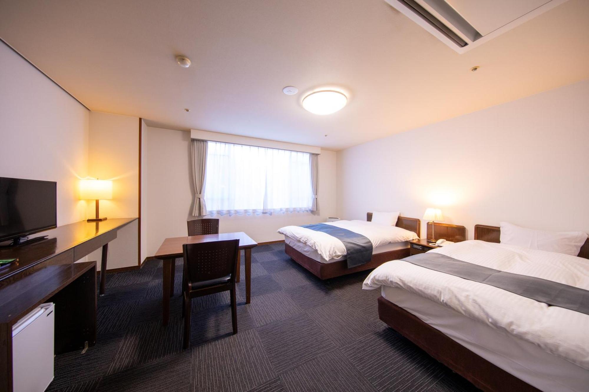 Yufuin Hotel Shuhokan Екстер'єр фото
